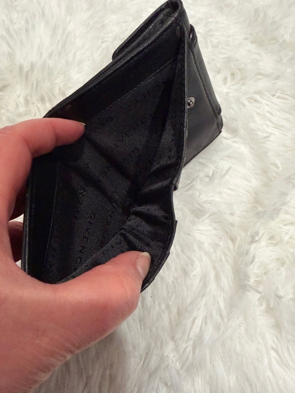 Givenchy Vintage Compact Wallet Black Pony Hair & Leather - Authenticated - Picture 10 of 12